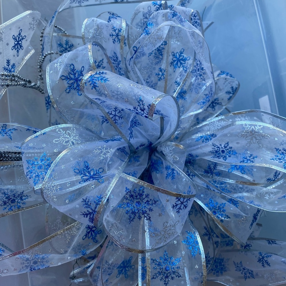 Tree Topper Bow -Snowflakes, blue, white and silver